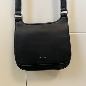 Black Matt & Nat “Luna” crossbody bag!